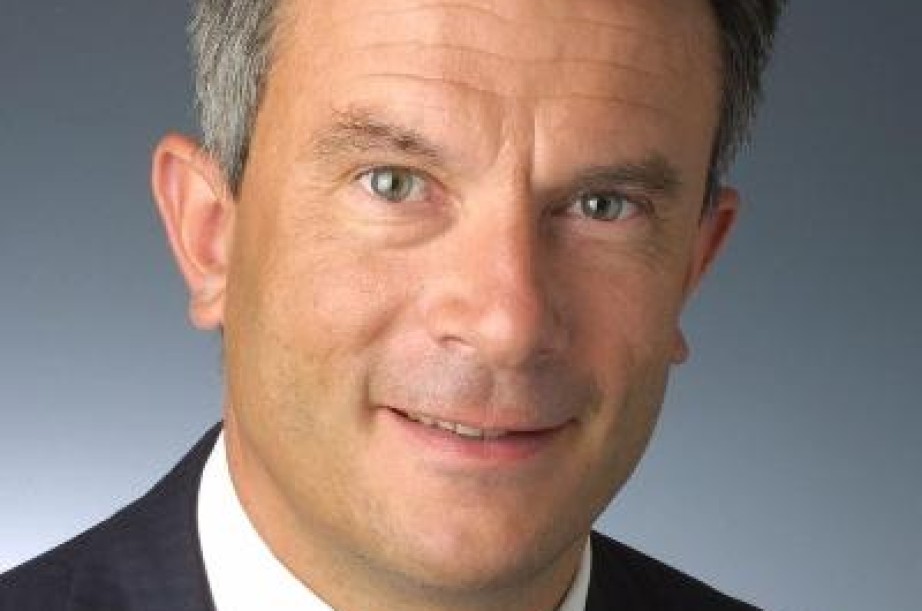 Antoine Rostand rejoint A.T. Kearney