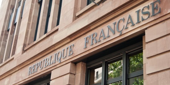 Le nouveau marché de conseil de l’État se fait attendre