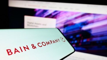 Bain étend sa plateforme de freelances maison