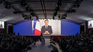 Emmanuel Macron – McKinsey : « Tout aurait dû être facturé » (Radio France)