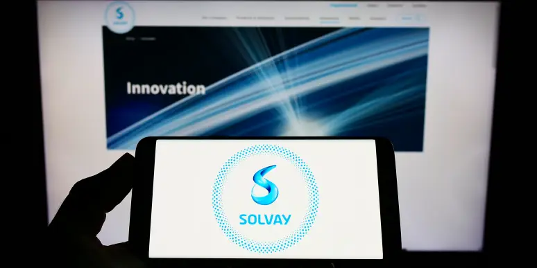 Strategy& sur le carve-out de Solvay