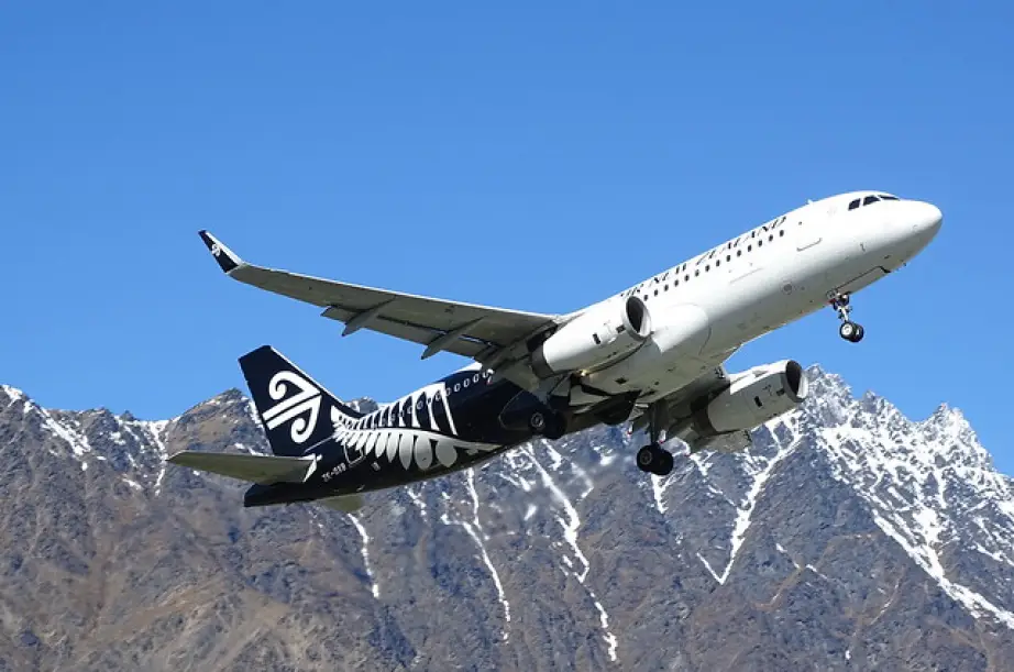 Oliver Wyman boucle trois mois de réduction de coûts chez Air New Zealand